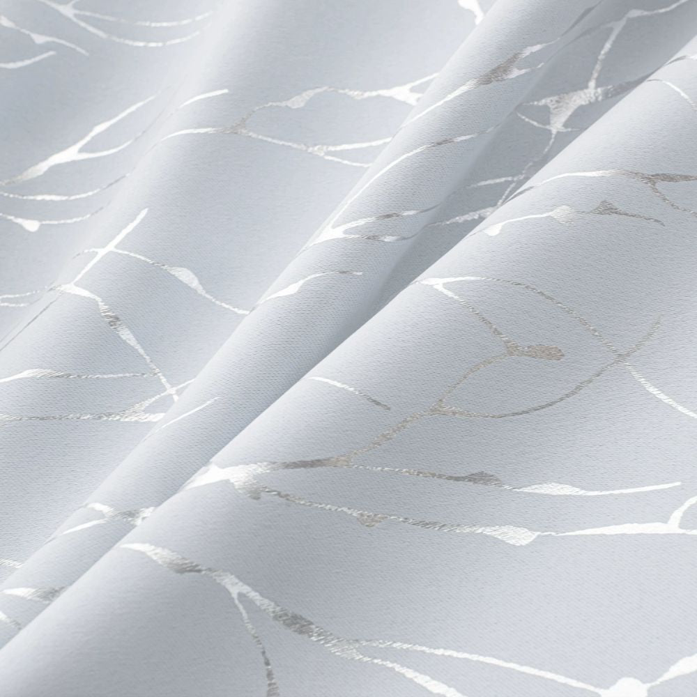 Viskande Skog Åder Svart Gardin