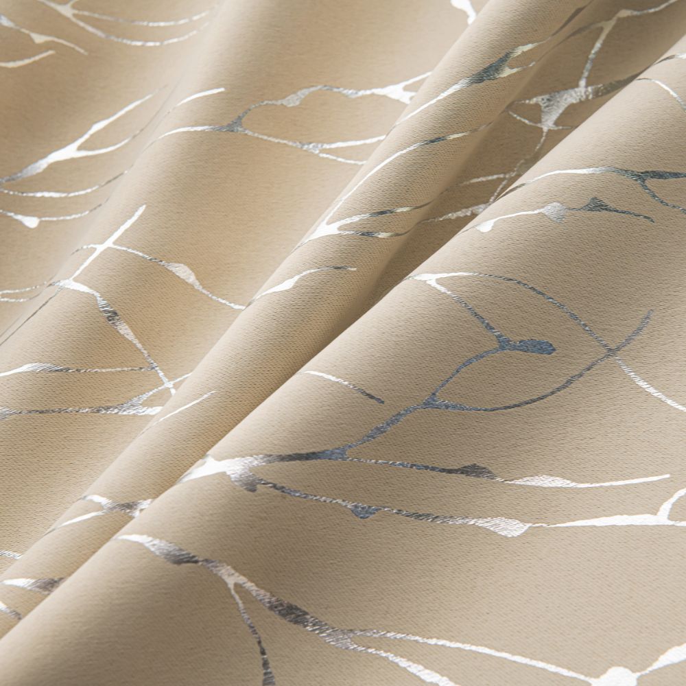 Viskande Skog Åder Svart Gardin