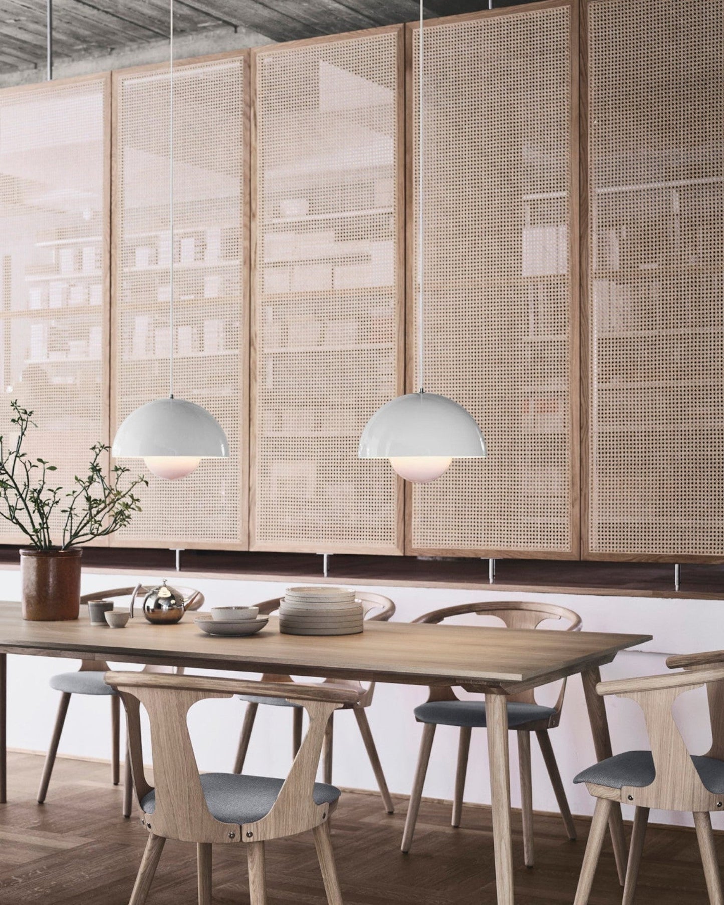 Carvallo – Ø23cm Taklampa med Justerbar 2m Sladd och Varm Vit Ljus