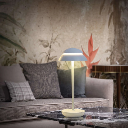 Modern Metall Bordslampa