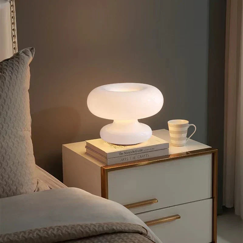 GlassGlow – Modern Rund Glasklamp i Vitt