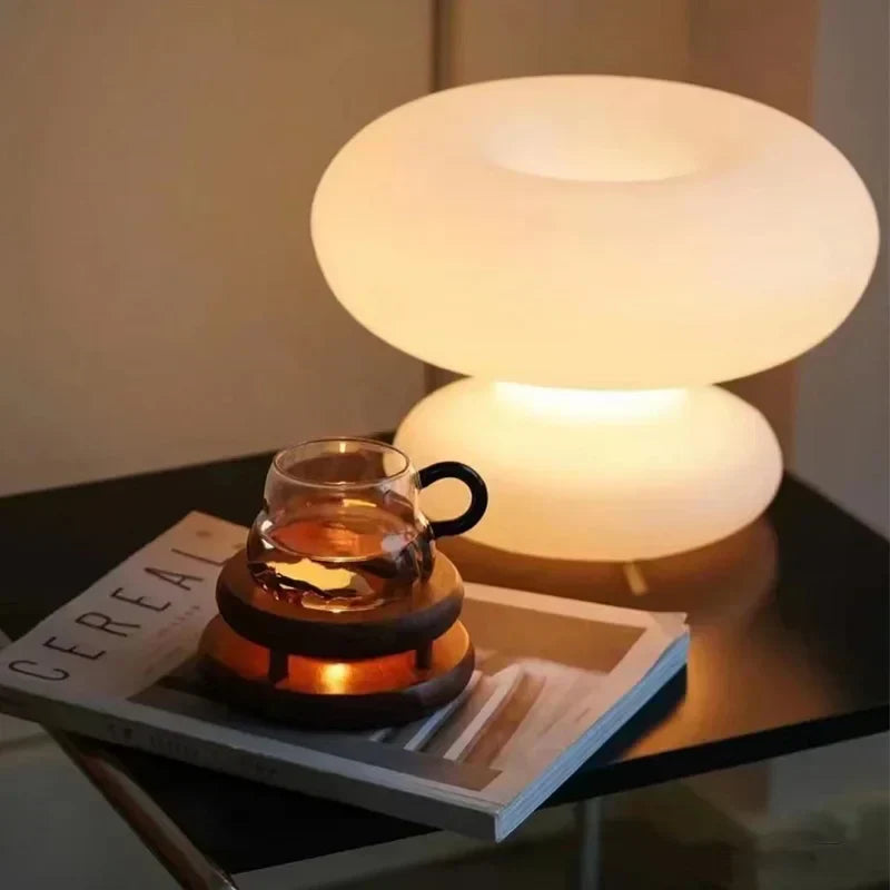 GlassGlow – Modern Rund Glasklamp i Vitt
