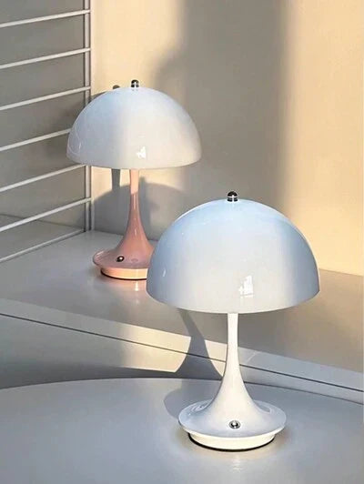 LumiFlex - Trådlampa med LED, Uppladdningsbar & Dimbar, Perfekt för Vardagsrum & Kontor