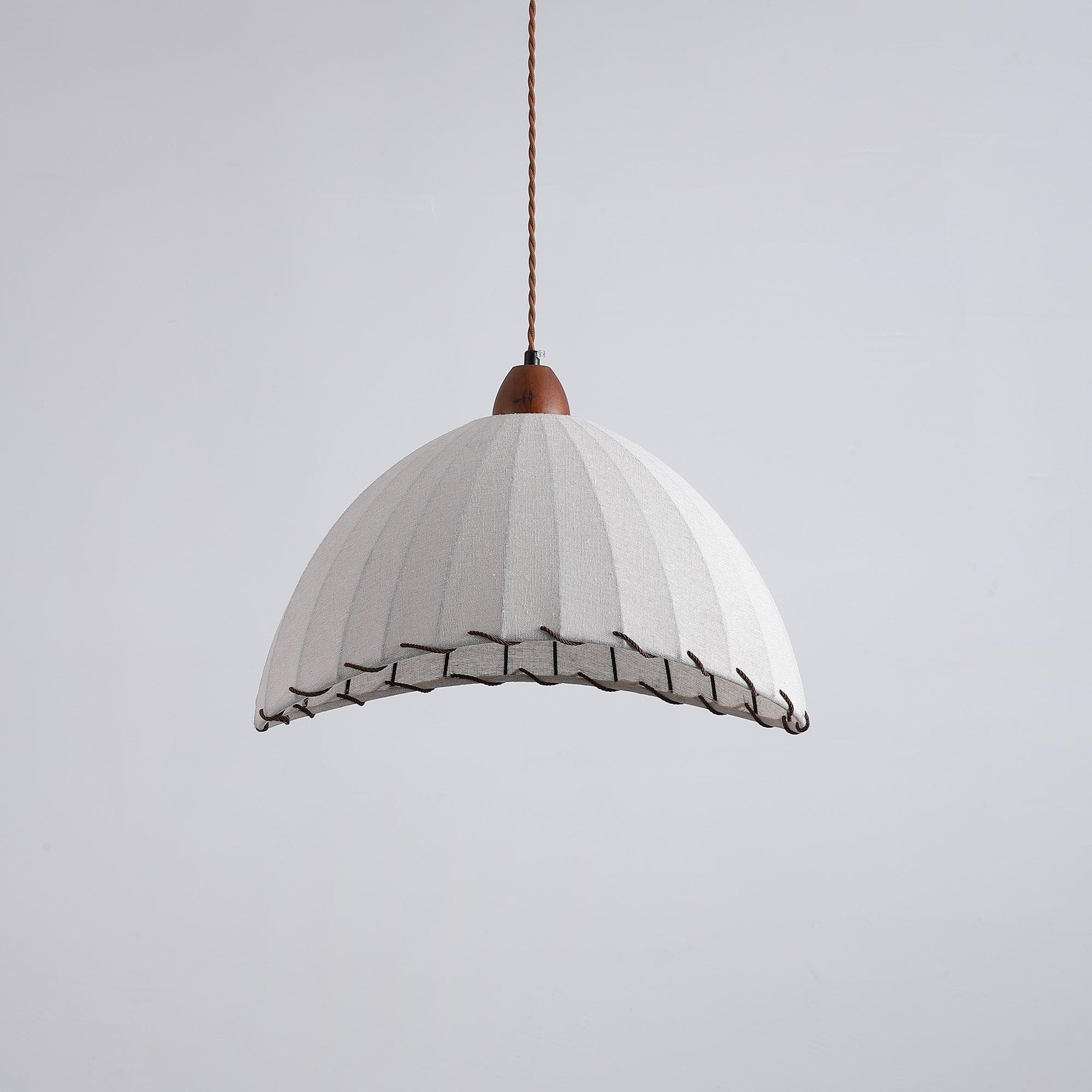 Ekluster – Elegant Trä Taklampa