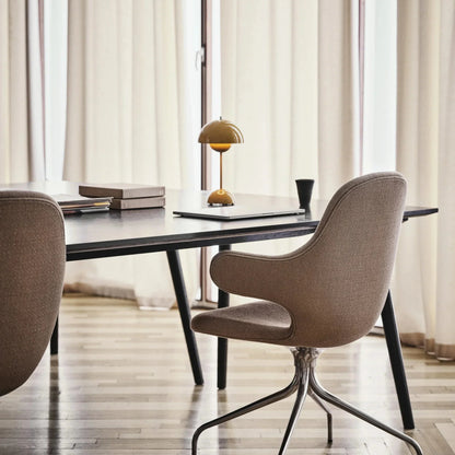 SolarFlare - LED-bordslampa för en stämningsfull inredning