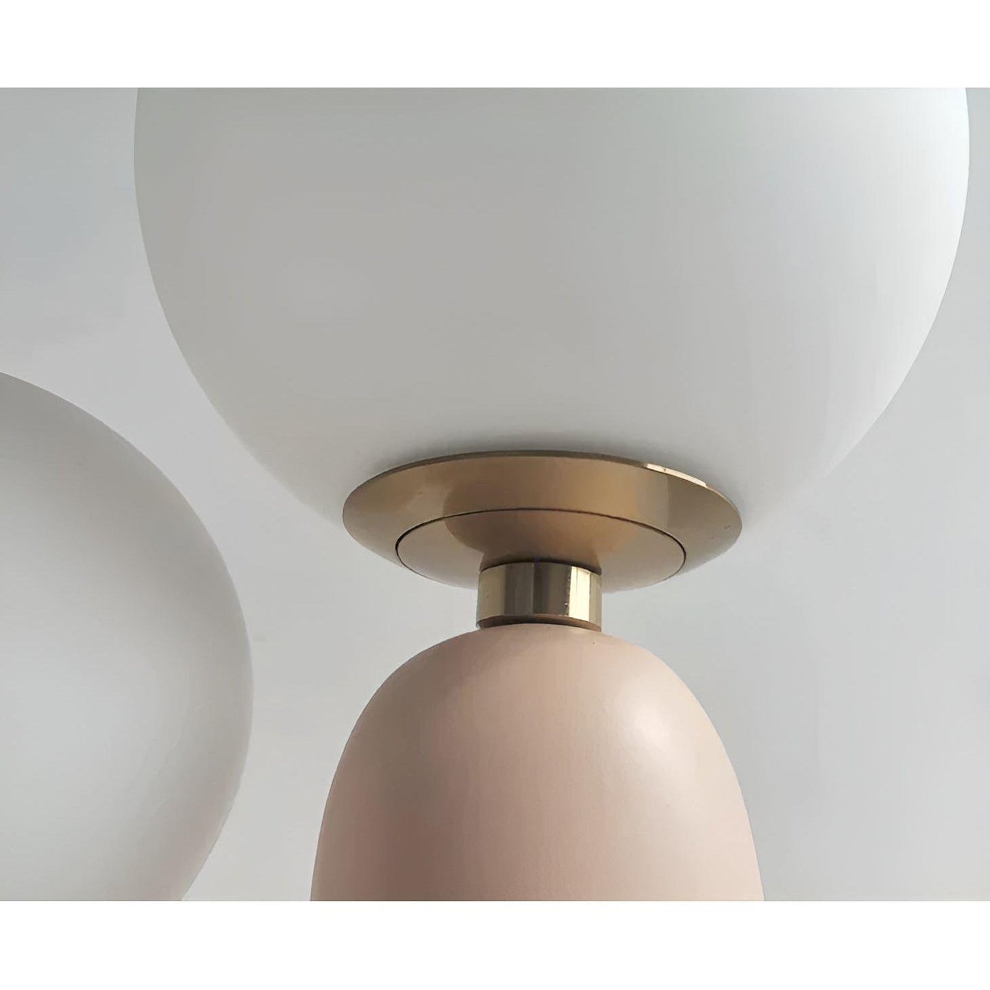 TwinGlow - Kreativ nordisk bordslampa med dubbla frostat glasbollar