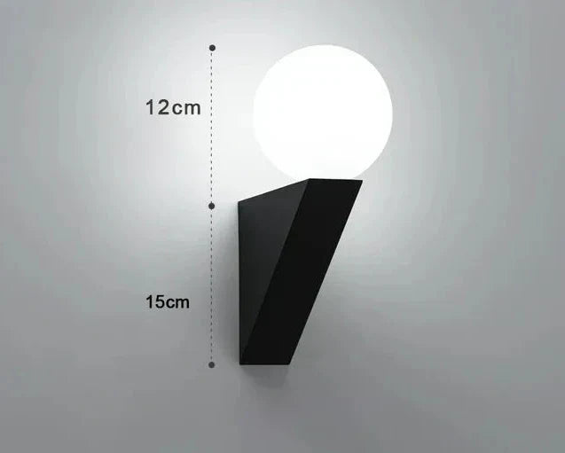 LuminoTone - Modern Duo-Tone Vägglampa med Mjölkglas