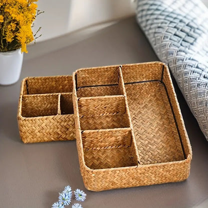 Emly Rattan Organizer Korg