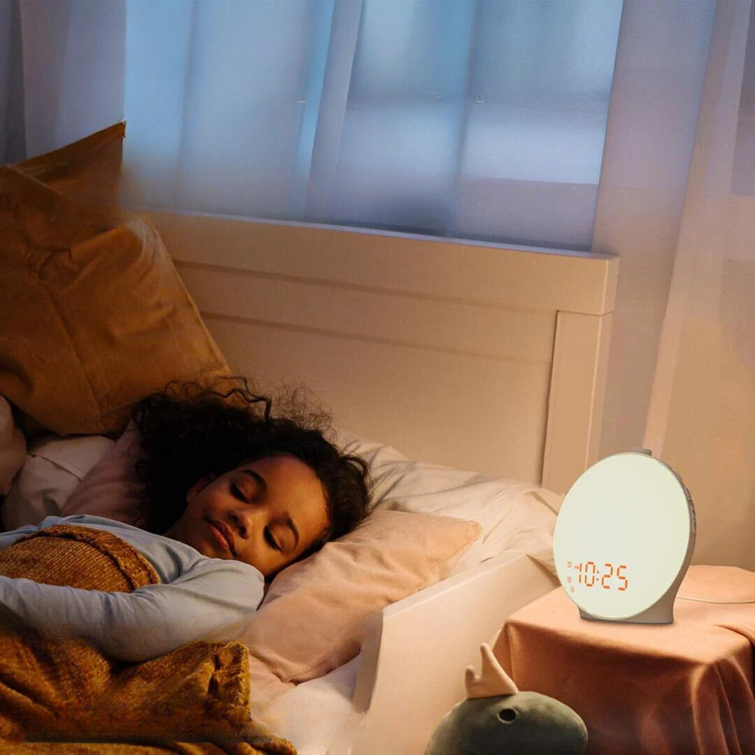Lyxig väckarklocka lampa med soluppgångssimulering och lugnande stämningsbelysning