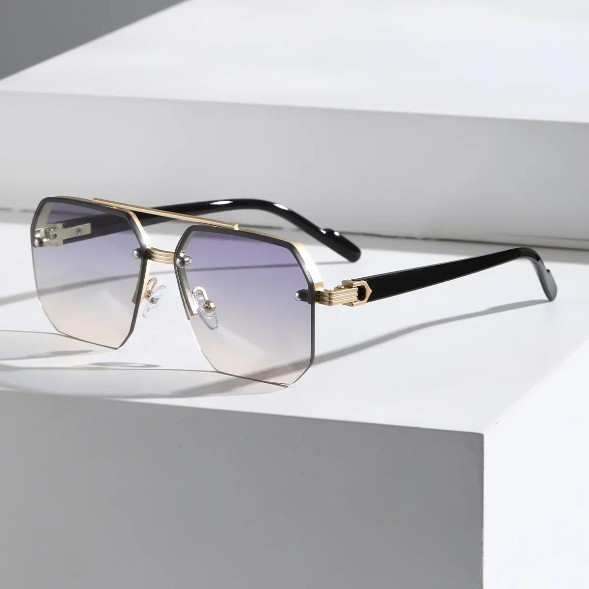 Luxora Aether Geometriska solglasögon med UV400 skydd
