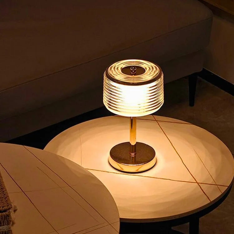 AuraGlow – Strålande Halo Lampa