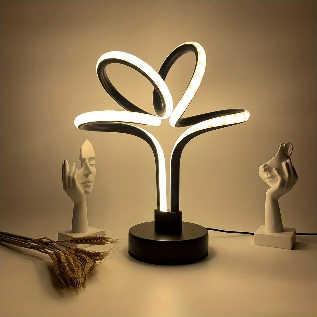 LumiNordic - Modern Nordiskt Inspirerad USB LED Bordslampa