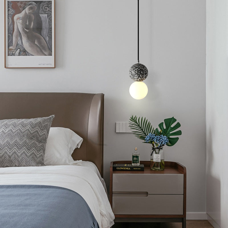 LumoSphere - Modern LED Hänglampa Svart Vit Glas