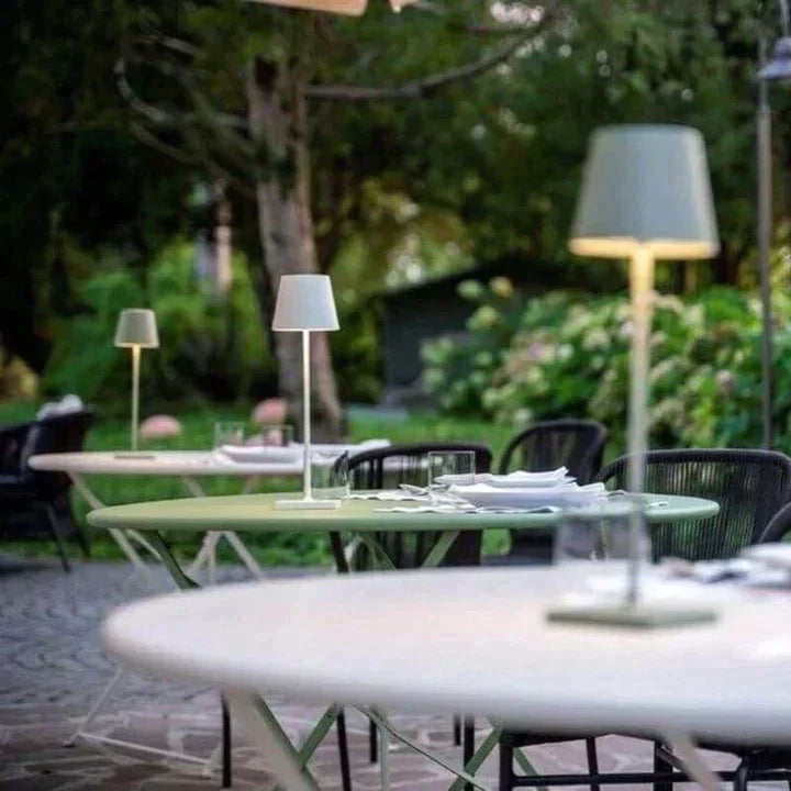 LuxoLite - Elegant trådlös bordslampa