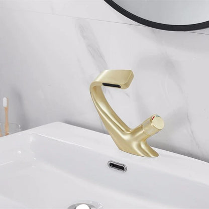 Aquacascade Vattenfall Kran - Lyxig Tvättställsblandare i Svart eller Krom med Spa-Style Flöde