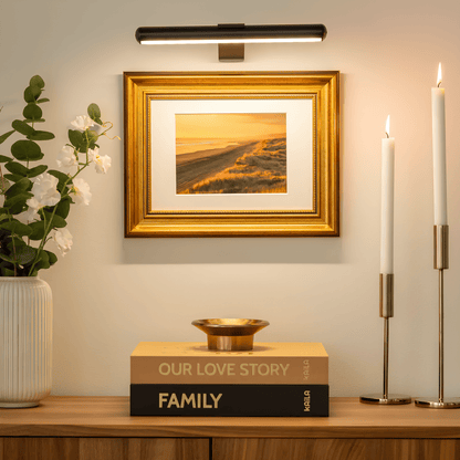 ArtGlow LED-vägglampa - Trådlös belysning för konst och dekoration