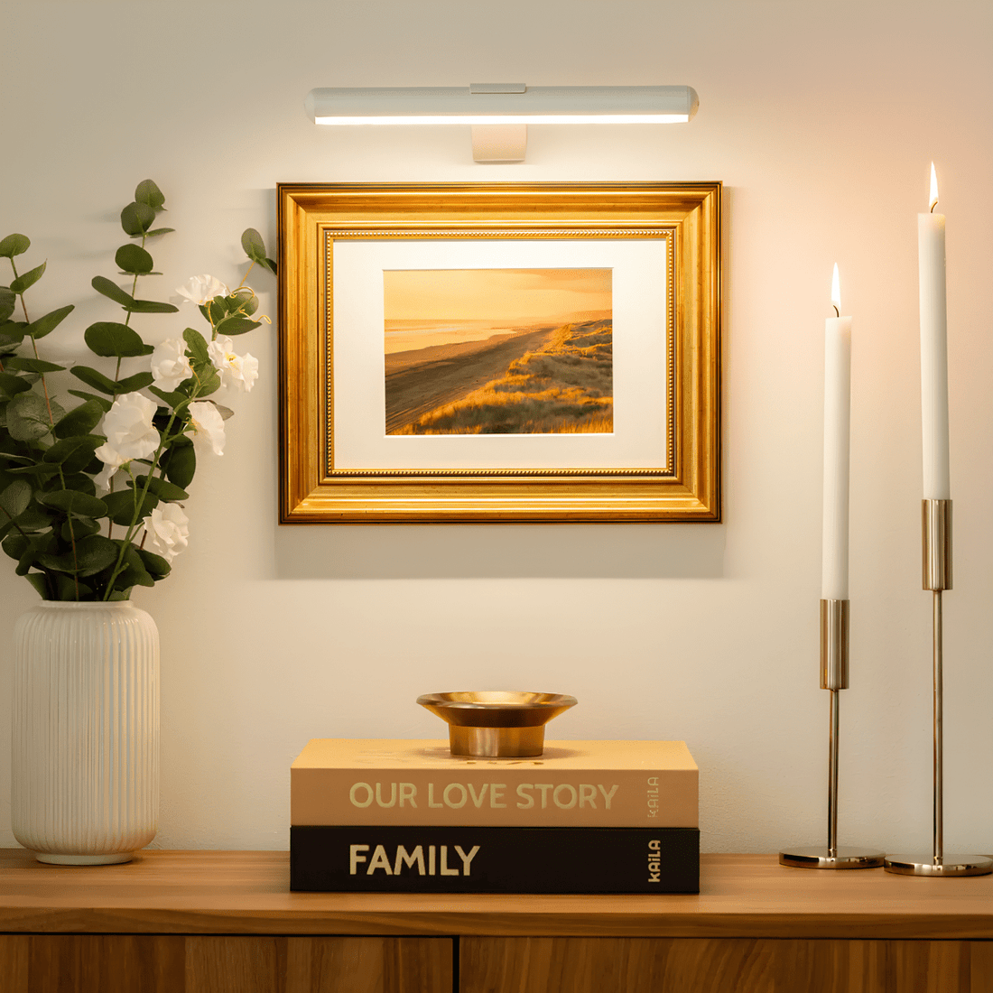 ArtGlow LED-vägglampa - Trådlös belysning för konst och dekoration