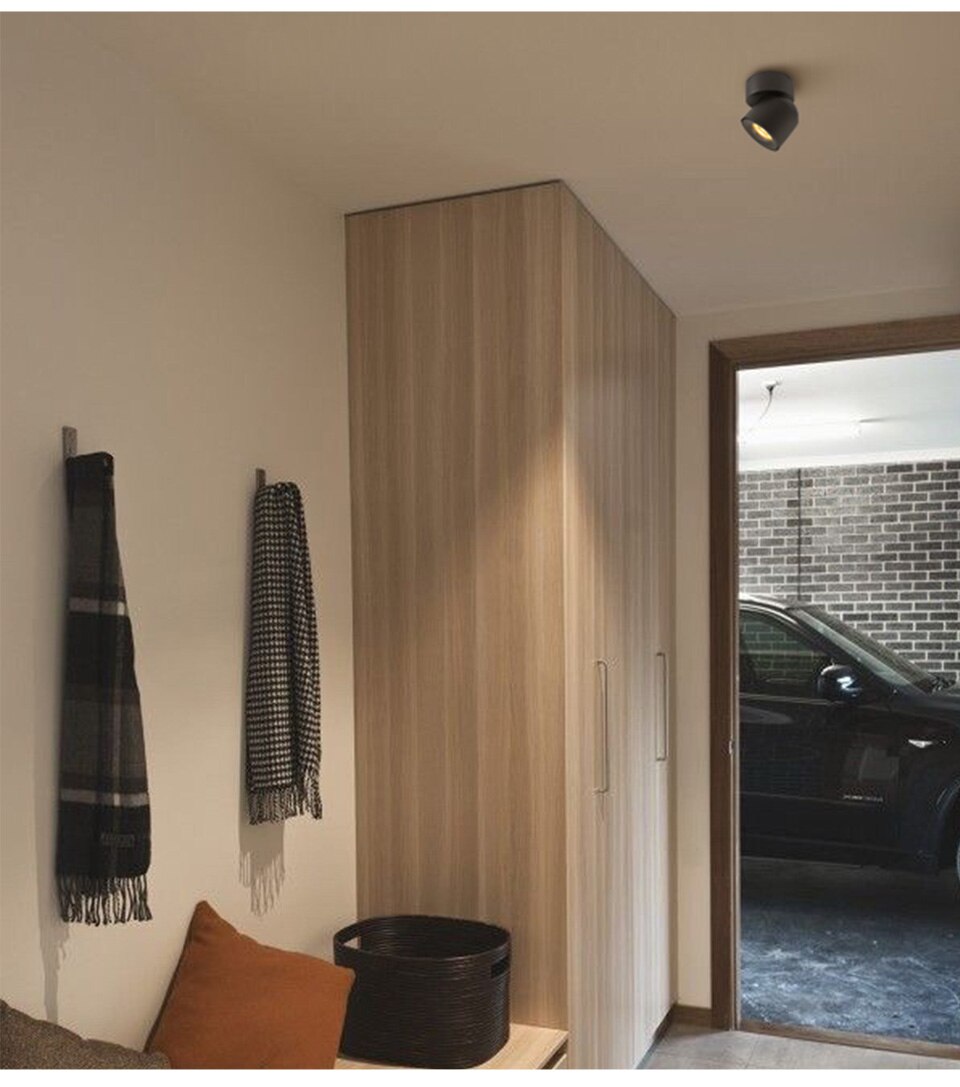 Arvesso | LED Taklampa Ytmonterad 360 Grader Rund Kurvrörelse