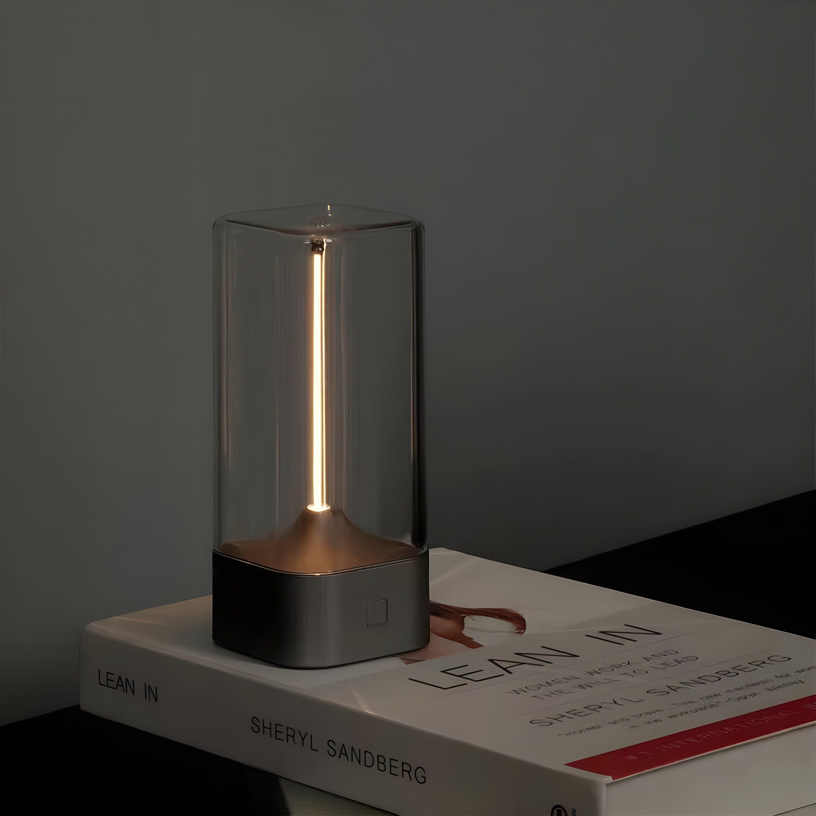 QuantumAura Lampa - Avslappnad USB-laddning Magnetisk Bordslampa