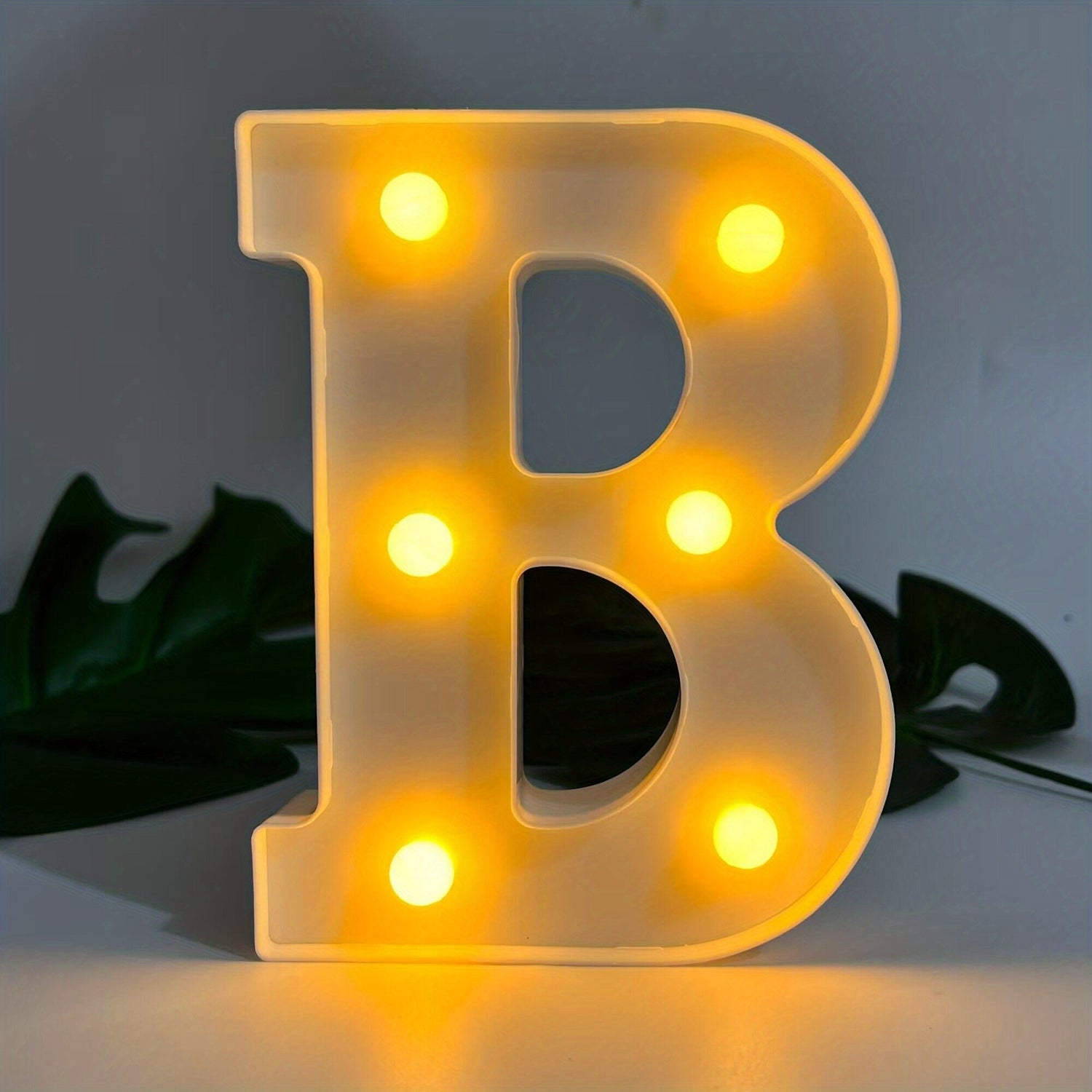 AlphaGlow - LED Dekorativ Bokstavslampa med Batteridrift
