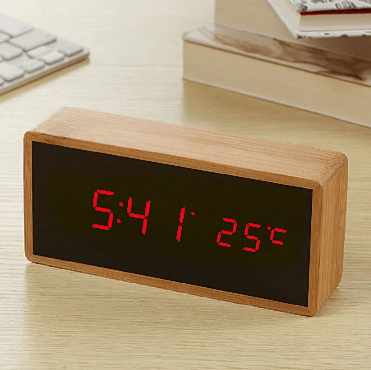Bamboo LED väckarklocka - Minimalistisk design