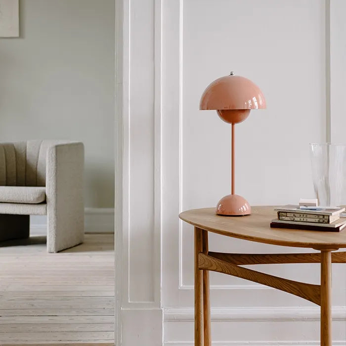 Carvallo - Elegant dimmable LED table lamp