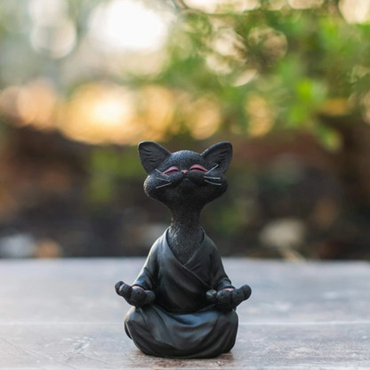 SerenePaws - Handgjord Buddha Katt Staty för inspirerad interiör
