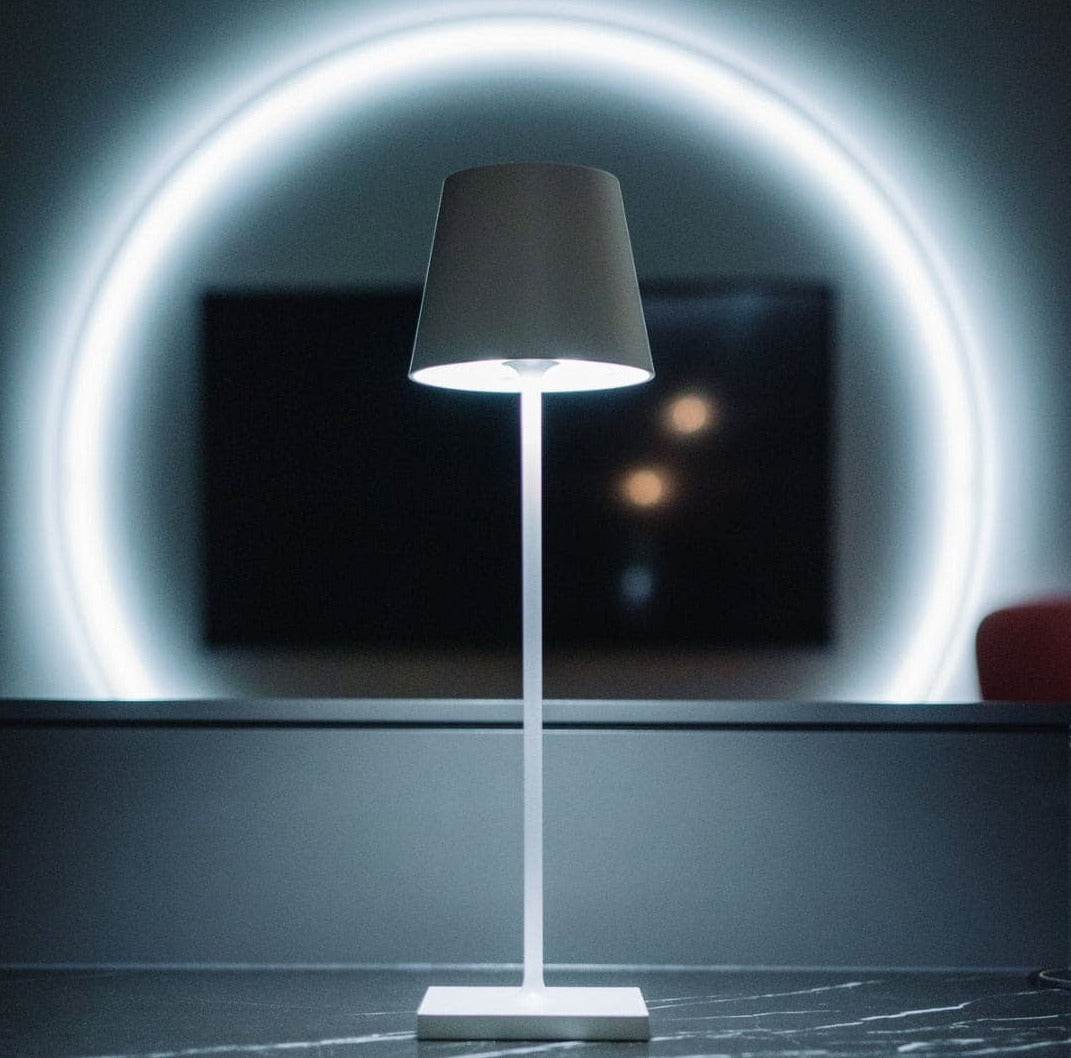 LichtFlex - Trådlös LED-lampa med USB-laddning
