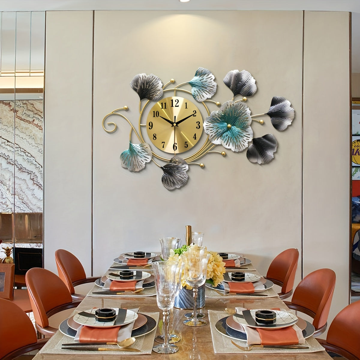 Metallisk Bladvformad Väggklocka - Tyst Mekanism, AA Batteri, Modern Minimalistisk Design