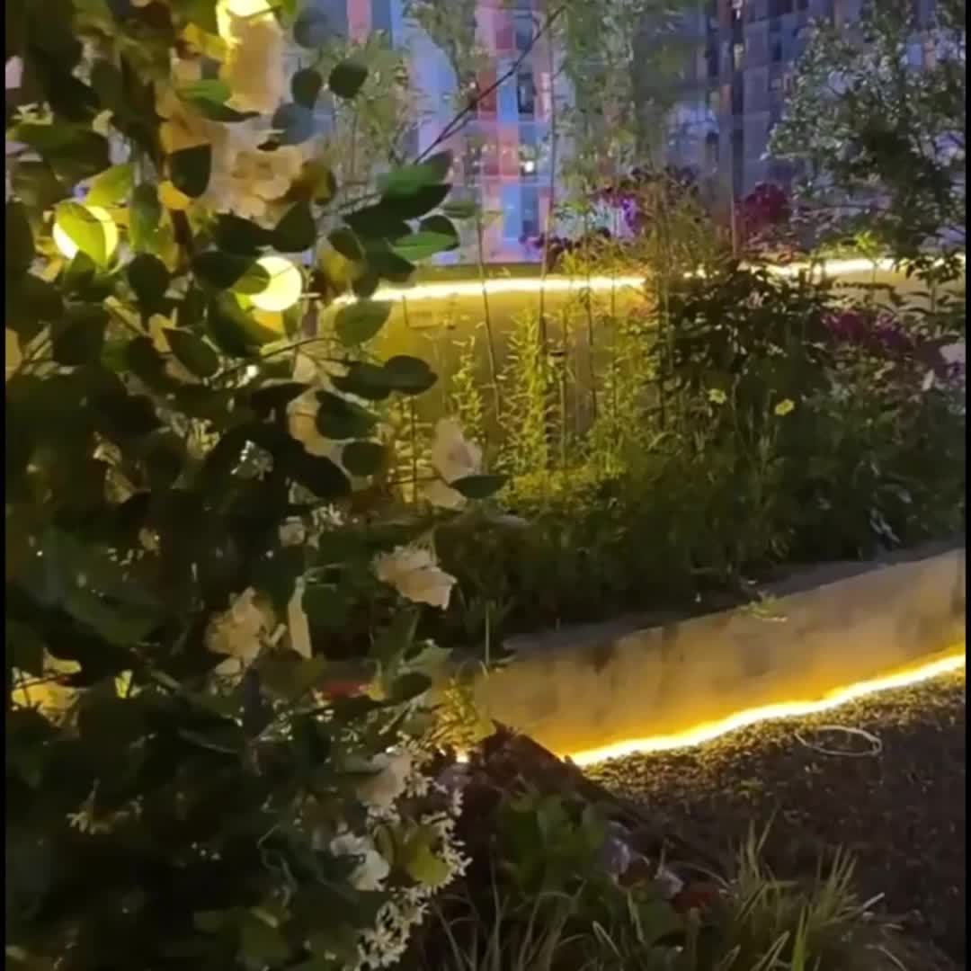 Carvallo Flexibel Solig LED-Ljusslang med fjärrkontroll | Kreativ utomhusbelysning | Energieffektiv & Väderbeständig