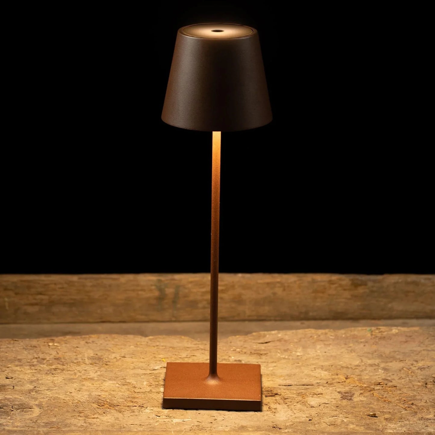 RoyaleGlow Trådlampa - USB-laddningsbar vattentät bordslampa med touch-knapp