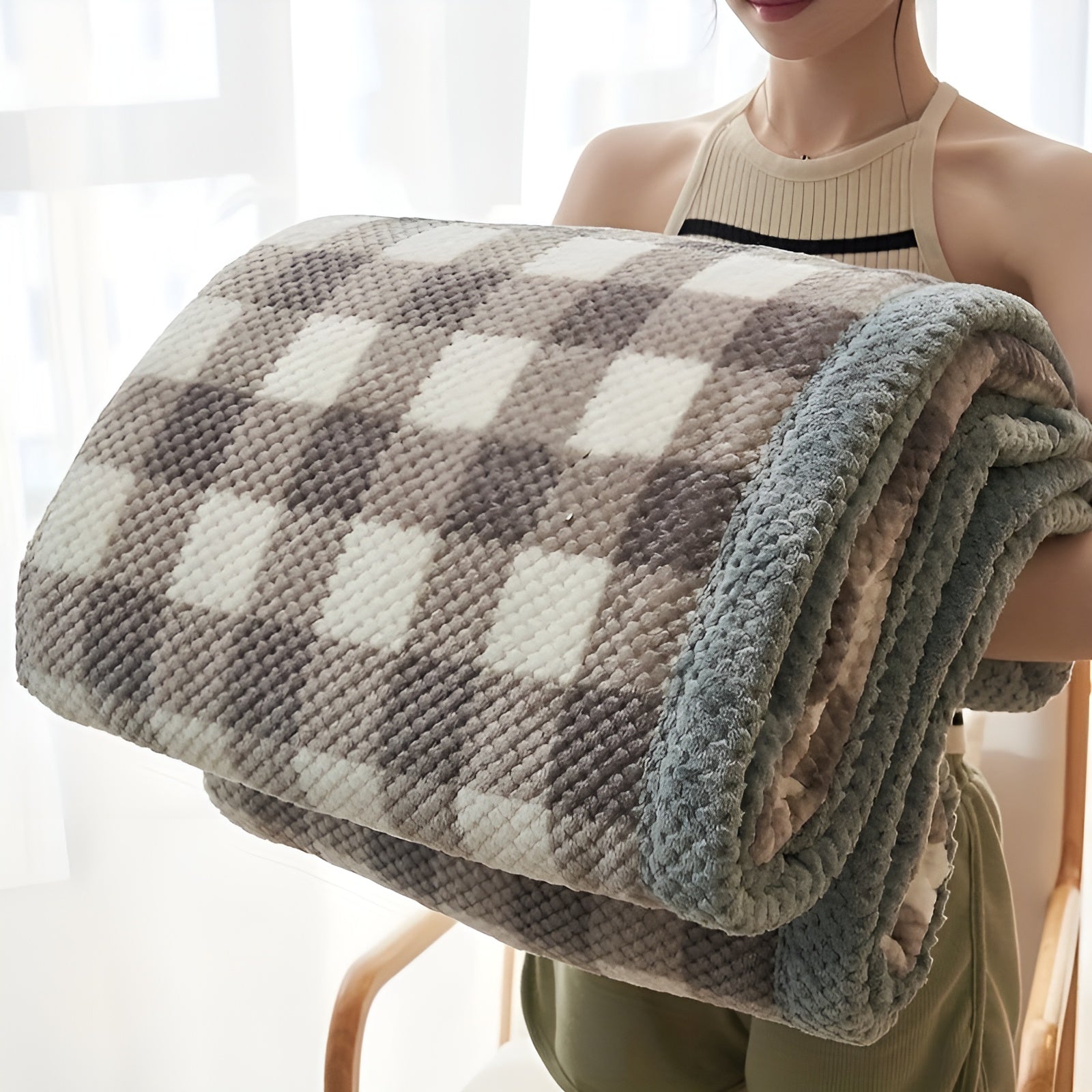 DreamyChenille Täcke - Stickad rutigt fleece-täcke