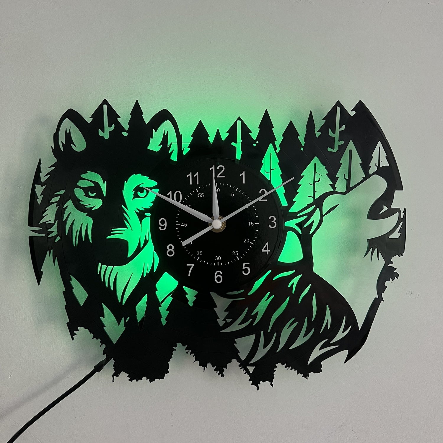 HuskyVinyl - Avkopplande Vintage Väggklocka med Husky-tema
