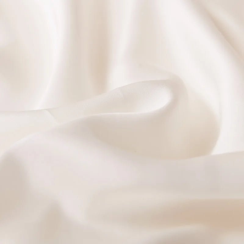 Caelora – Kuddeöverdrag av mulberrysilke och Tencel för lyxig sömnkomfort