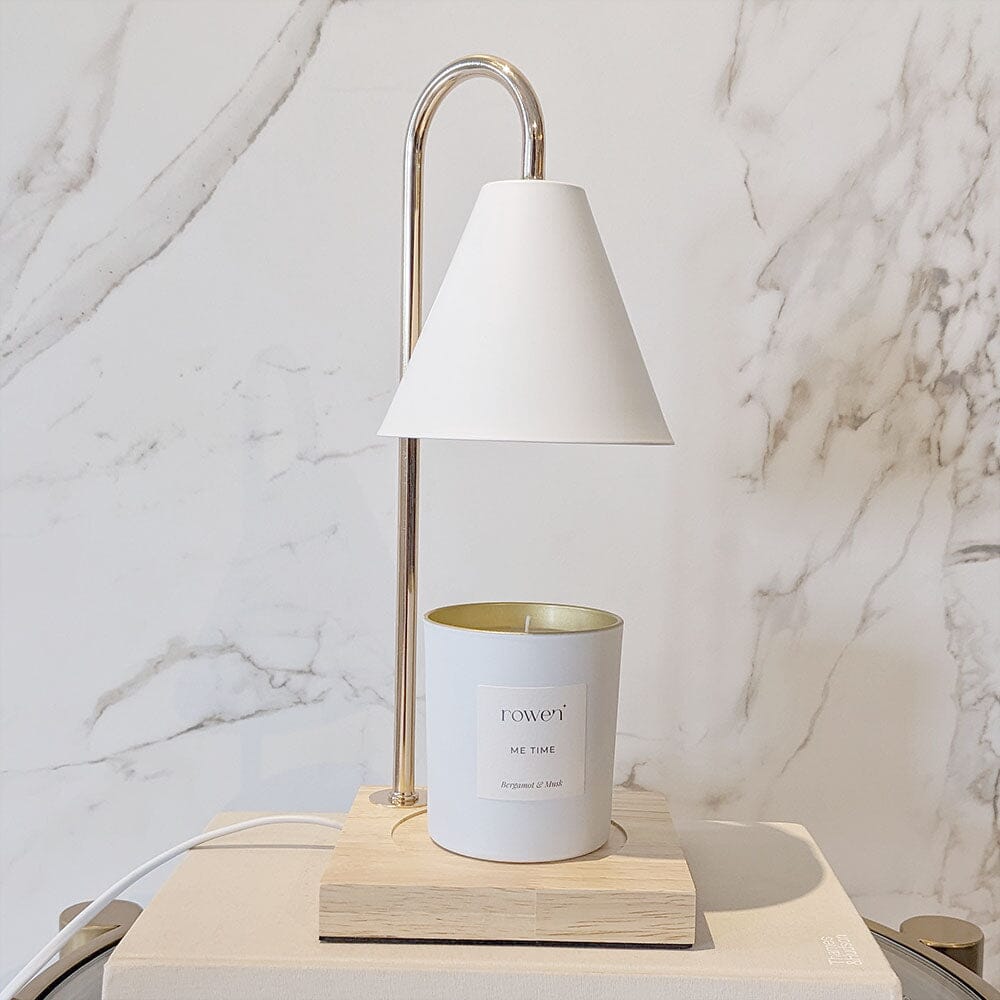 Carvallo – Lyxigt Ljusvärmare med Eleganta Gulddetaljer