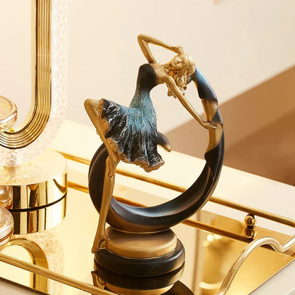 Caran d’Artis | Kreativ Dansande Flicka Skulptur för Elegant Heminredning