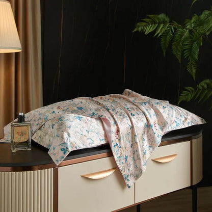 Caressence – Kuddöverdrag av mullbärssilke för lyxig sömnkomfort