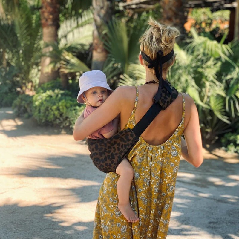 Carrynest Baby Sling - Ergonomisk höftbärande för bekvämt, handsfree bärande av babyn