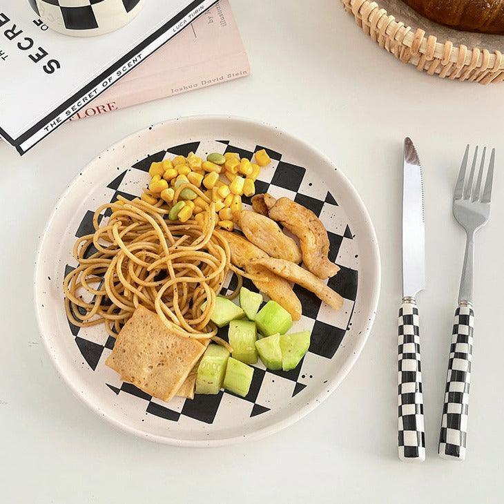 Carvallo – Stilig bestick i rostfritt stål med schackbrädesmönster