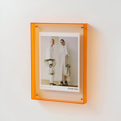 Luxora AcryGlow – Transparent foto ram med modern minimalistisk design