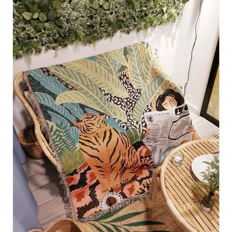 Cosy Cartoon Tiger Design Kastpläd för Heminredning