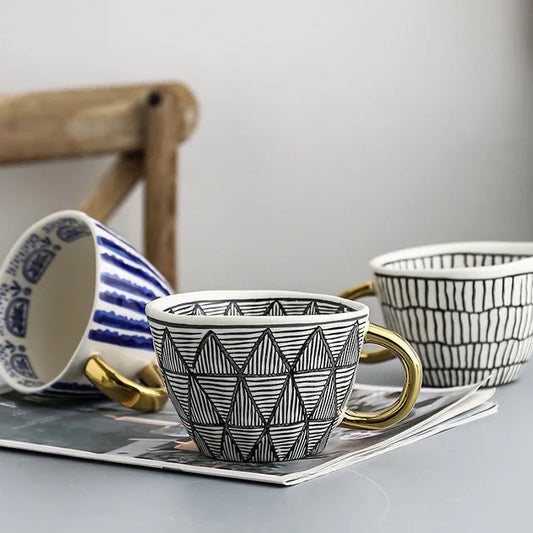 Keramikkopp med geometrisk design – Stilfull og moderne | Ideell for kaffe eller te