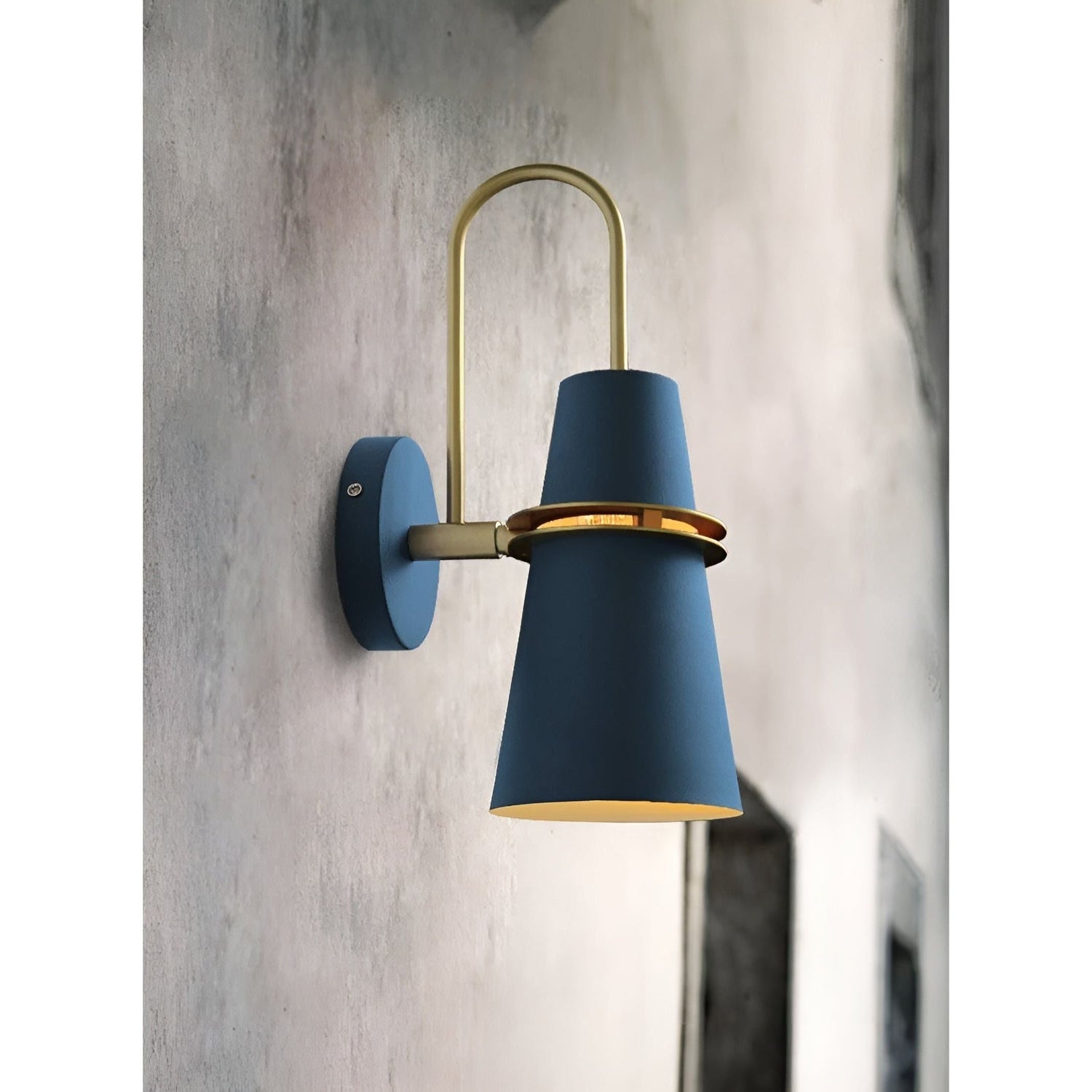 LuxeHorn Glow - Macaron Designer Vägglampa med Modern Horn Elegans