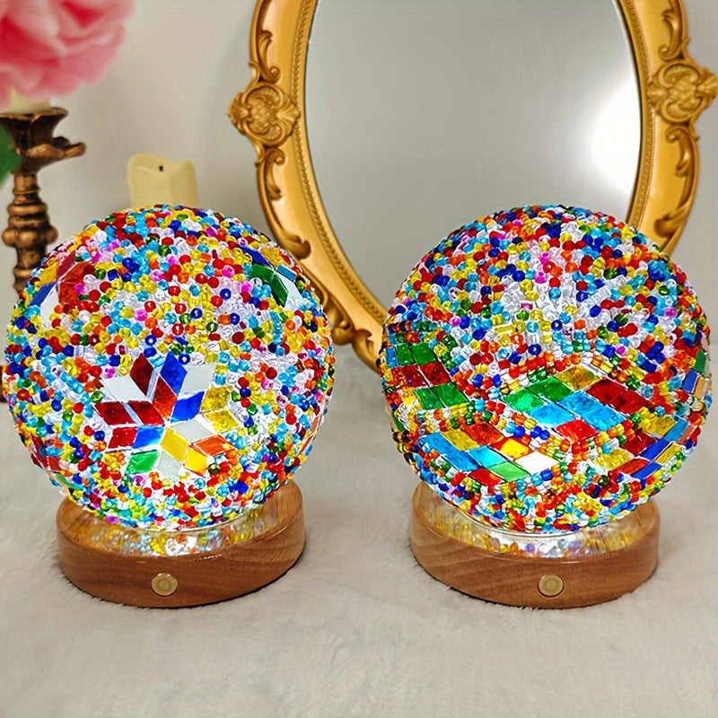 GlassArt - Modern LED Bordslampa med Justerbar Belysning och Färgglad Glaskåpa