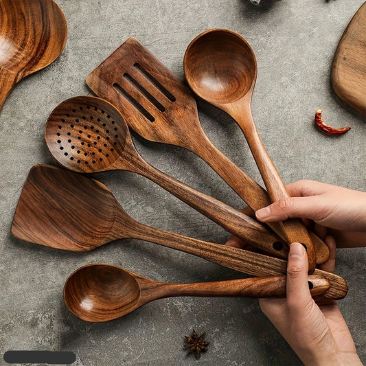 Köksset av naturligt teakträ