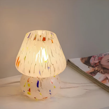 Sarah Elegante Handblåst Bordslampa för en Stämningsfull Inredning