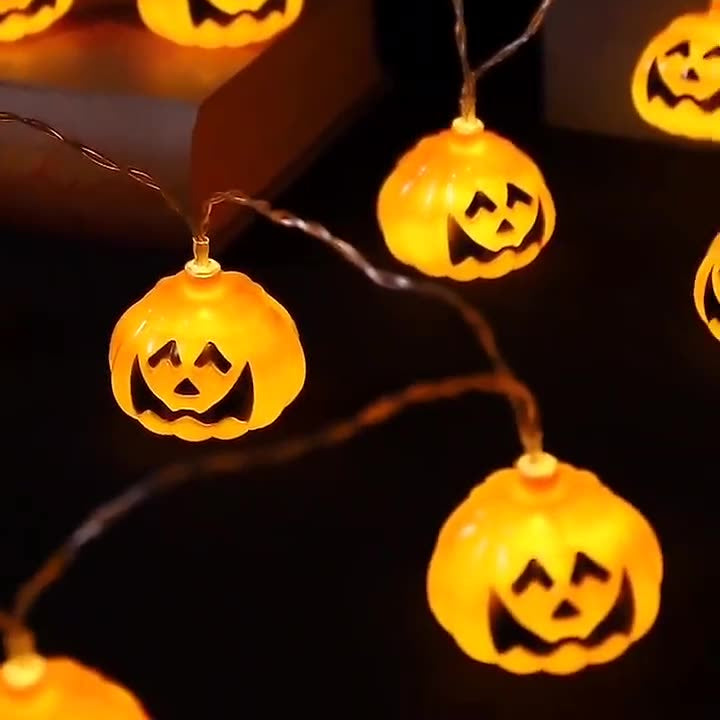 Carvallo – Halloween-ljus med pumpa- och spöksformer för festlig stämning