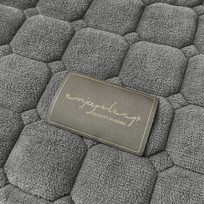 Carvallo - Mjuk dagsöverkast i modern stil med kvadratisk textur