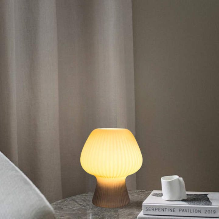 Carvallo – Vintage Bordsurlampa med Tidlös Elegans