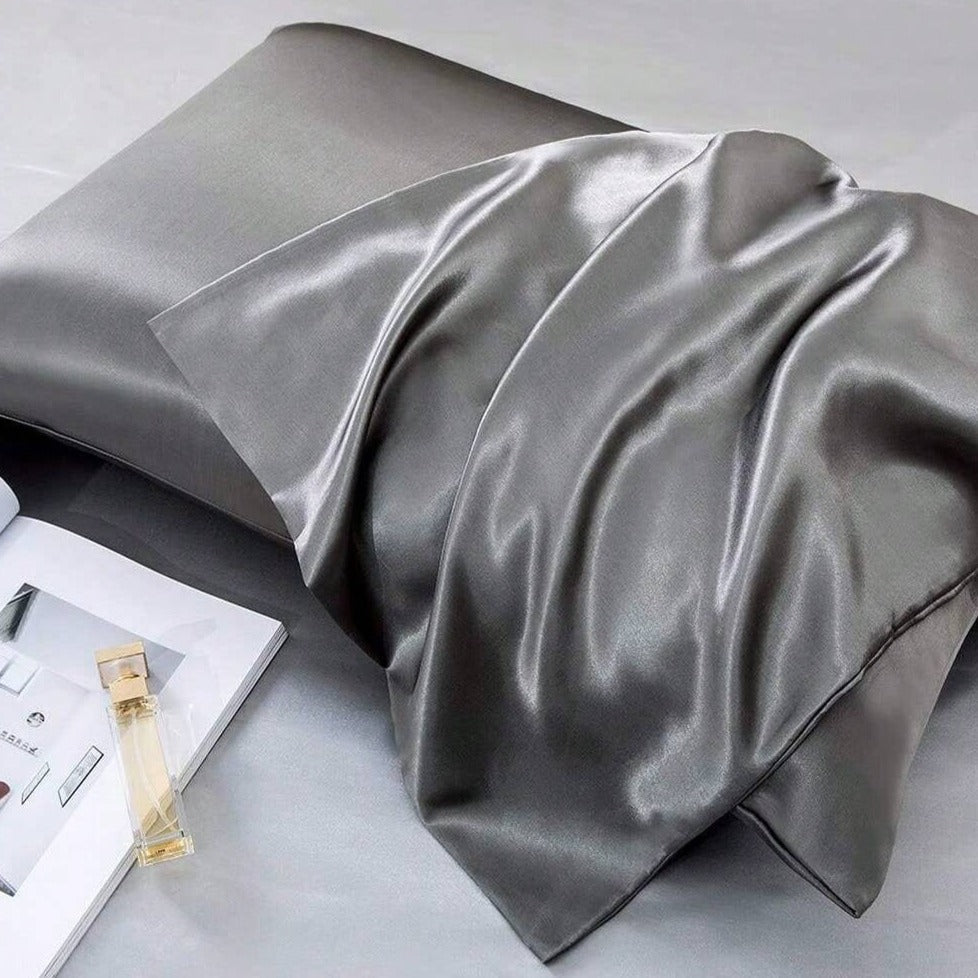 Carvallo – Lyxig Silk Pillowcase Set för Strålande Hud & Hälsosamt Hår